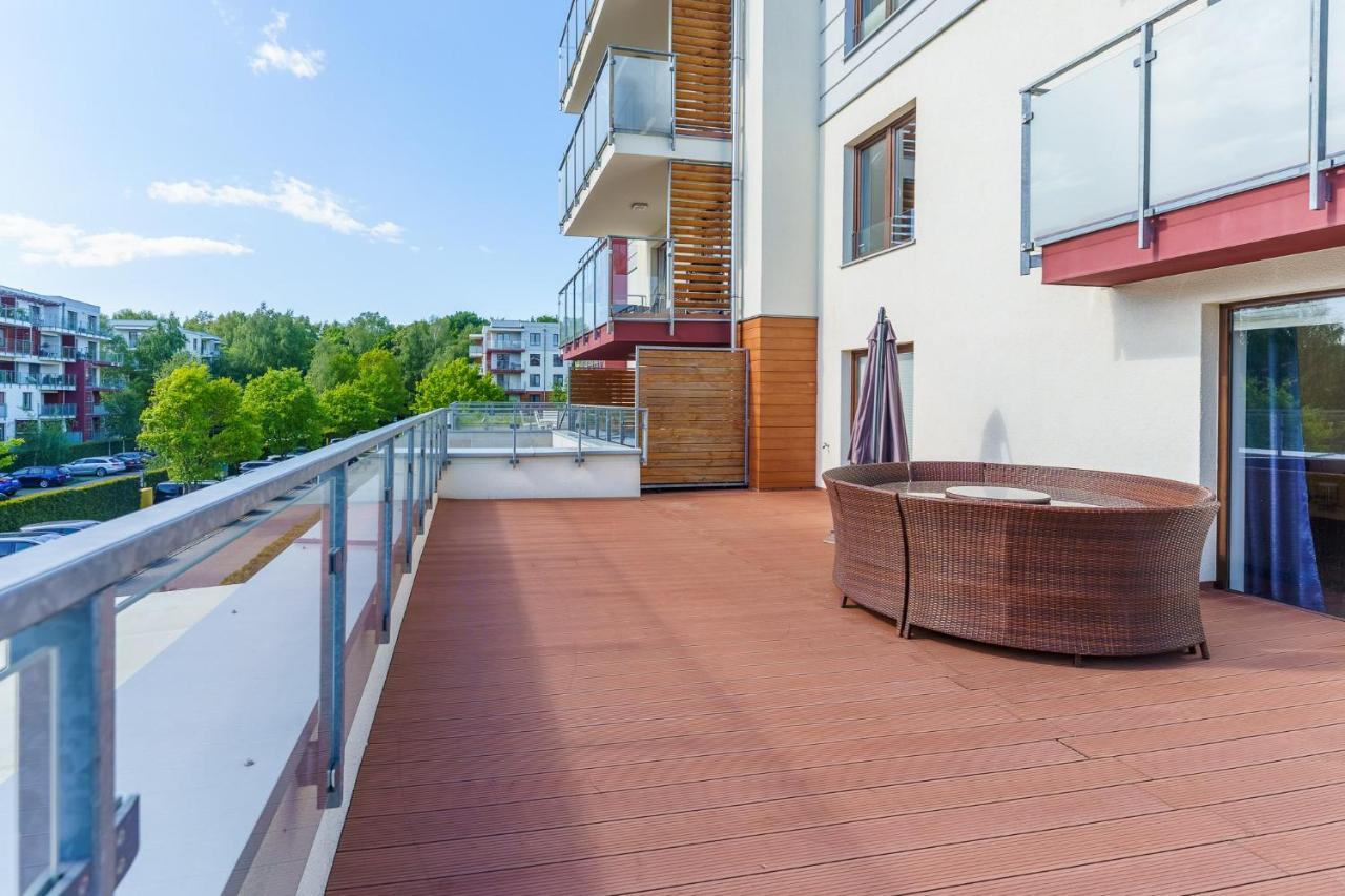 Luksusowy Apartament Polanki Park Z Krytym Basenem 코워브제크 외부 사진