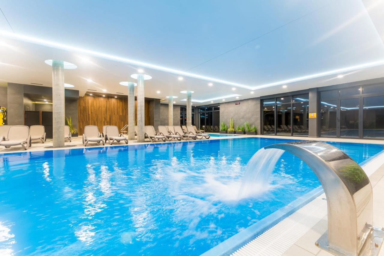 Luksusowy Apartament Polanki Park Z Krytym Basenem 코워브제크 외부 사진