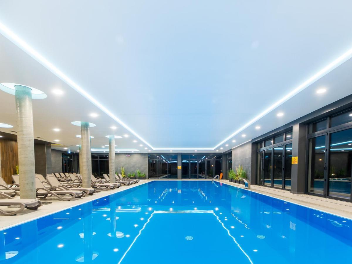 Luksusowy Apartament Polanki Park Z Krytym Basenem 코워브제크 외부 사진